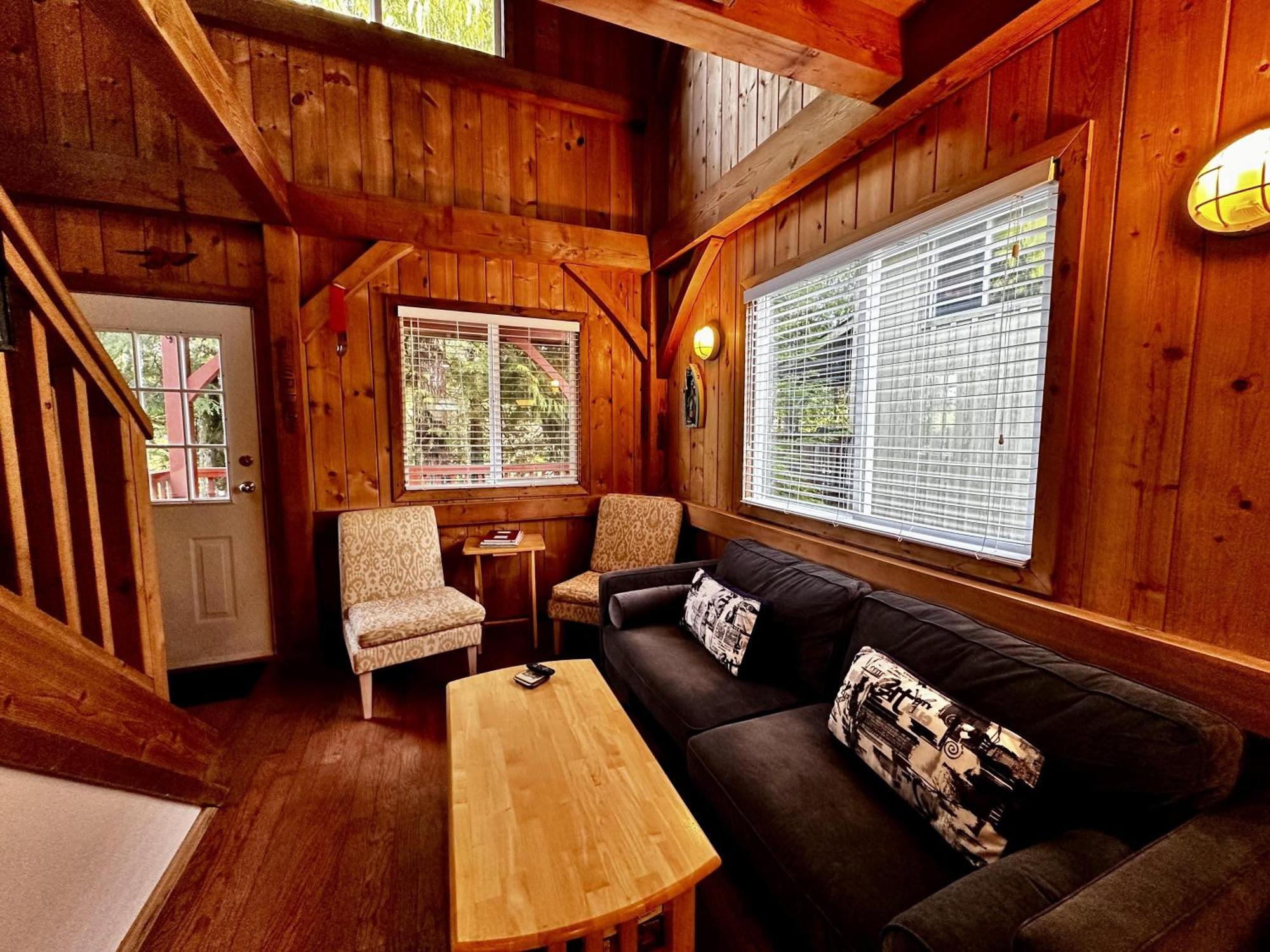 אוקלולט Waterfront Timber Frame Cottage! מראה חיצוני תמונה