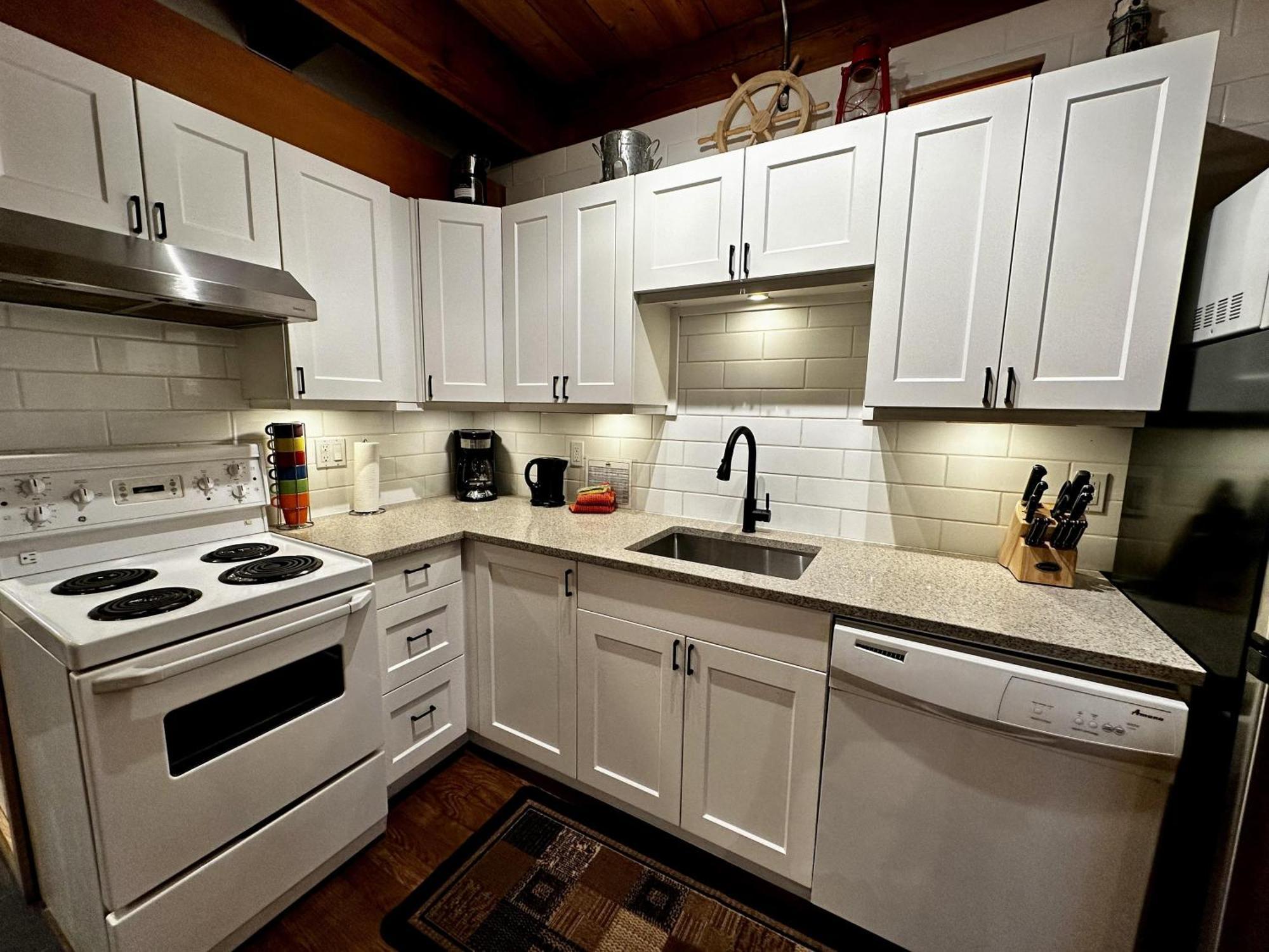 אוקלולט Waterfront Timber Frame Cottage! מראה חיצוני תמונה